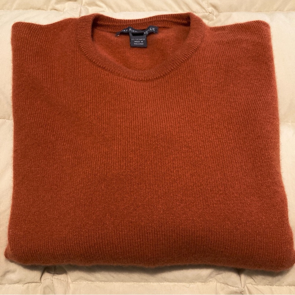 Vintage Saks Fifth Avenue Pullover Crew Neck 100% Cashmere Sweater size L